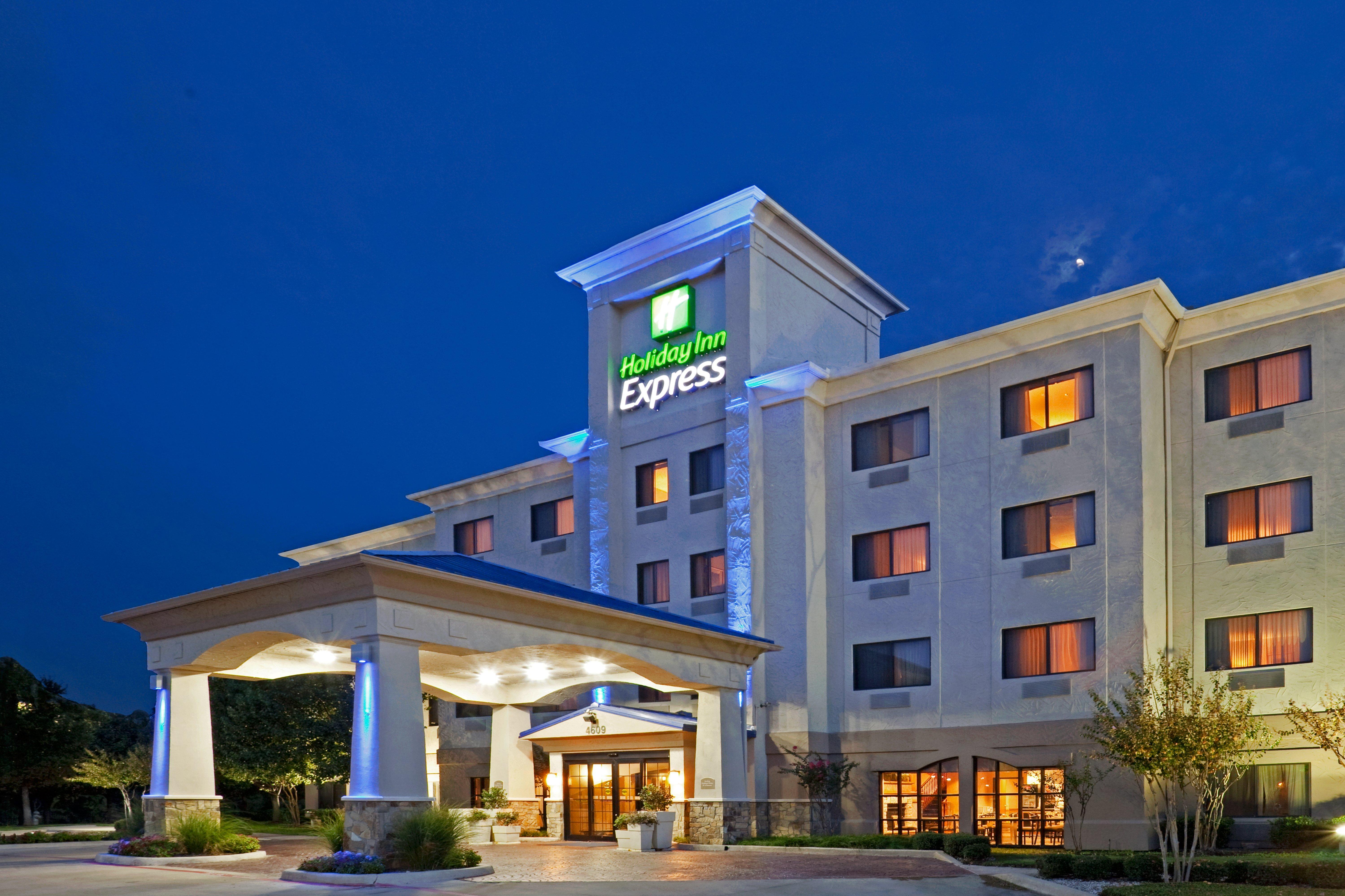 Holiday Inn Express Hotel And Suites Fort Worth/I-20 Extérieur photo