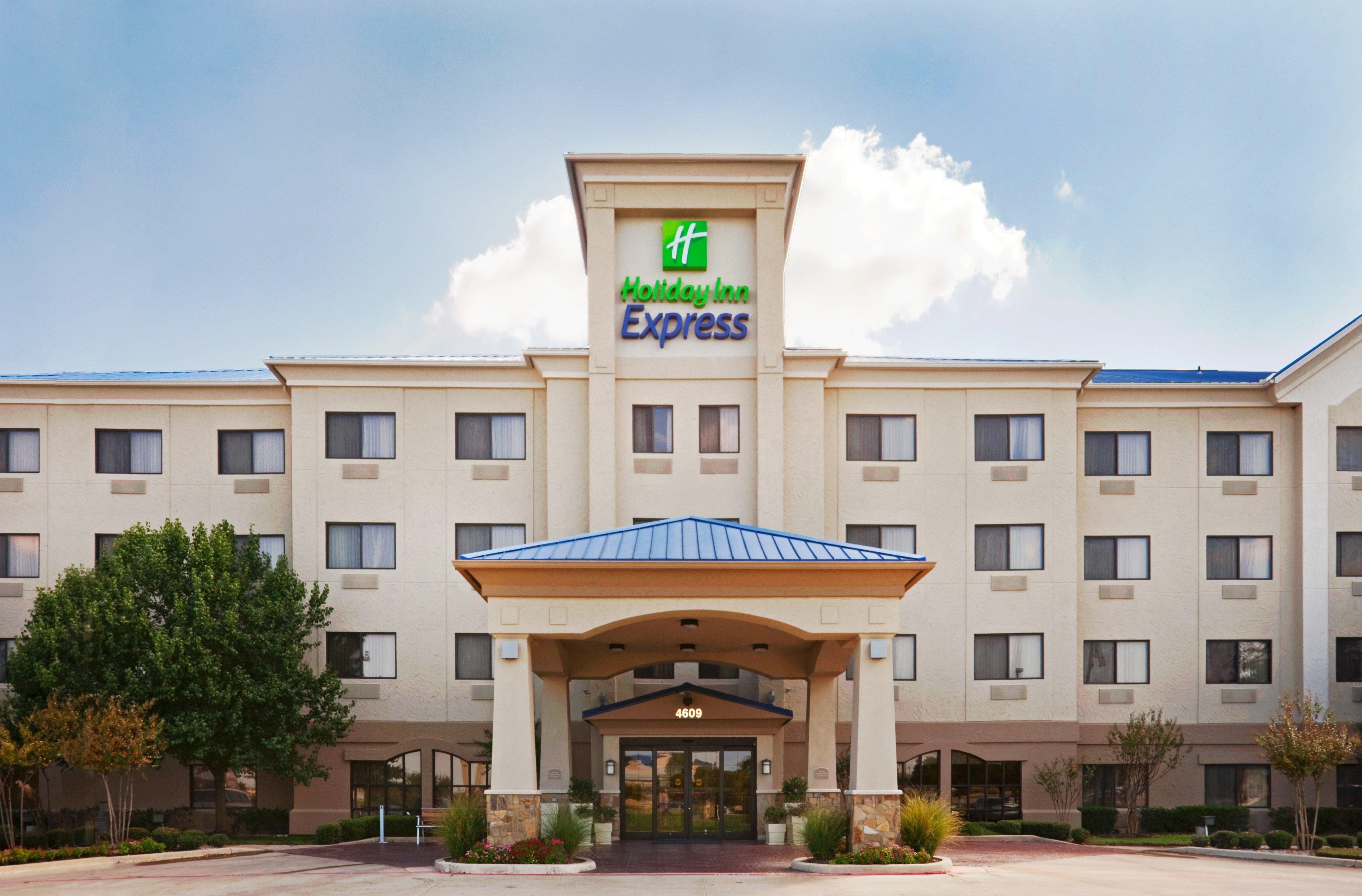 Holiday Inn Express Hotel And Suites Fort Worth/I-20 Extérieur photo