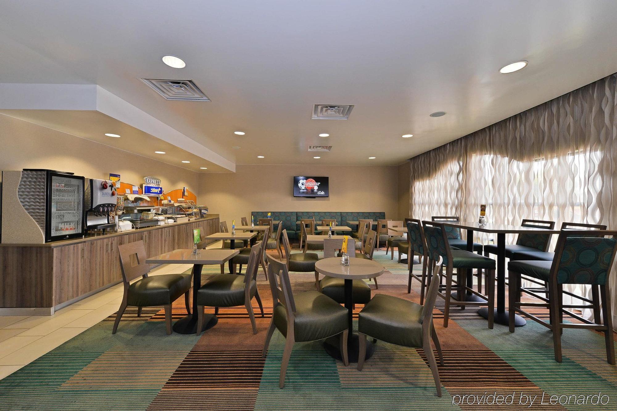 Holiday Inn Express Hotel And Suites Fort Worth/I-20 Extérieur photo