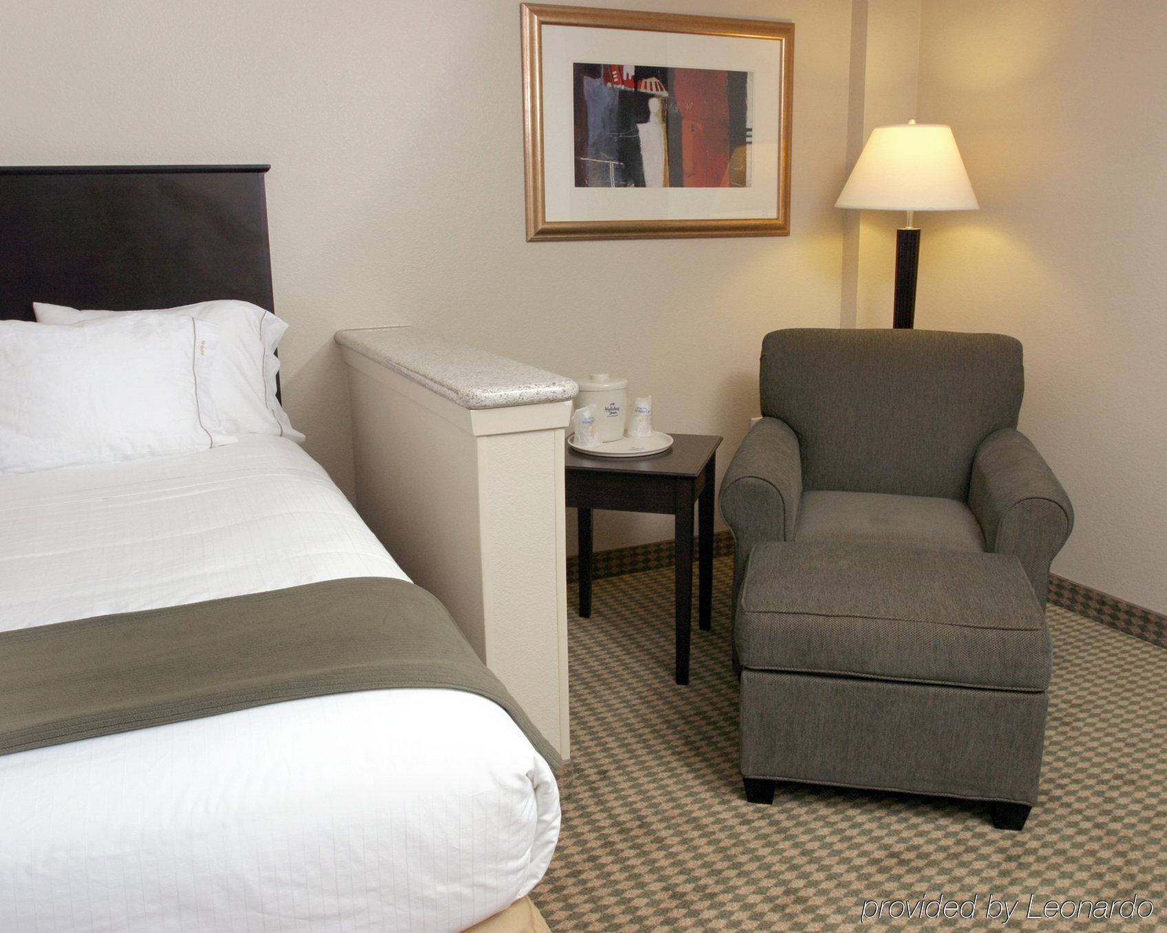 Holiday Inn Express Hotel And Suites Fort Worth/I-20 Extérieur photo