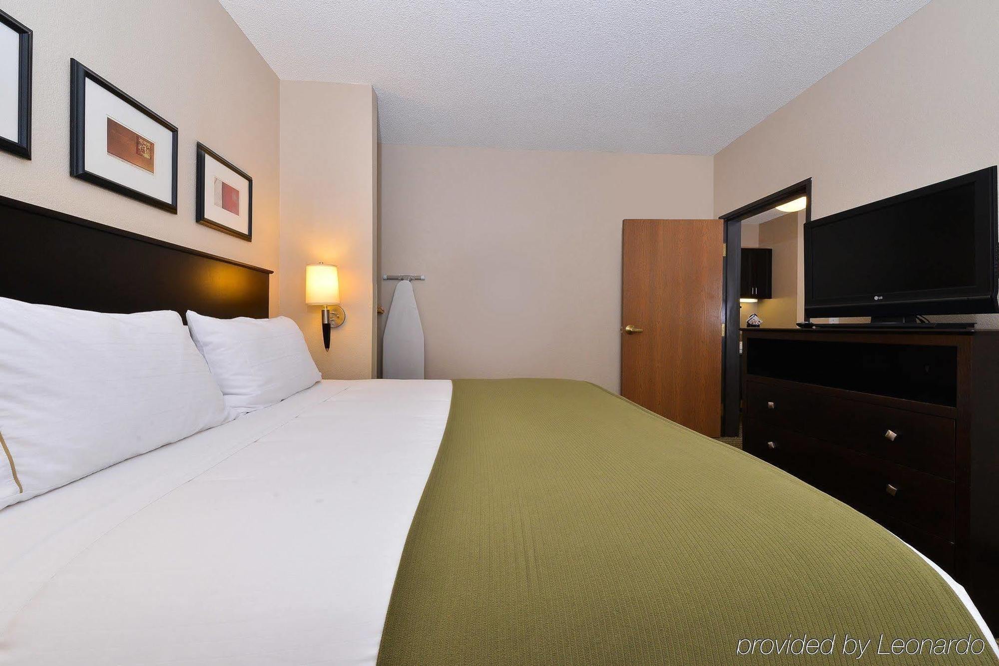 Holiday Inn Express Hotel And Suites Fort Worth/I-20 Extérieur photo