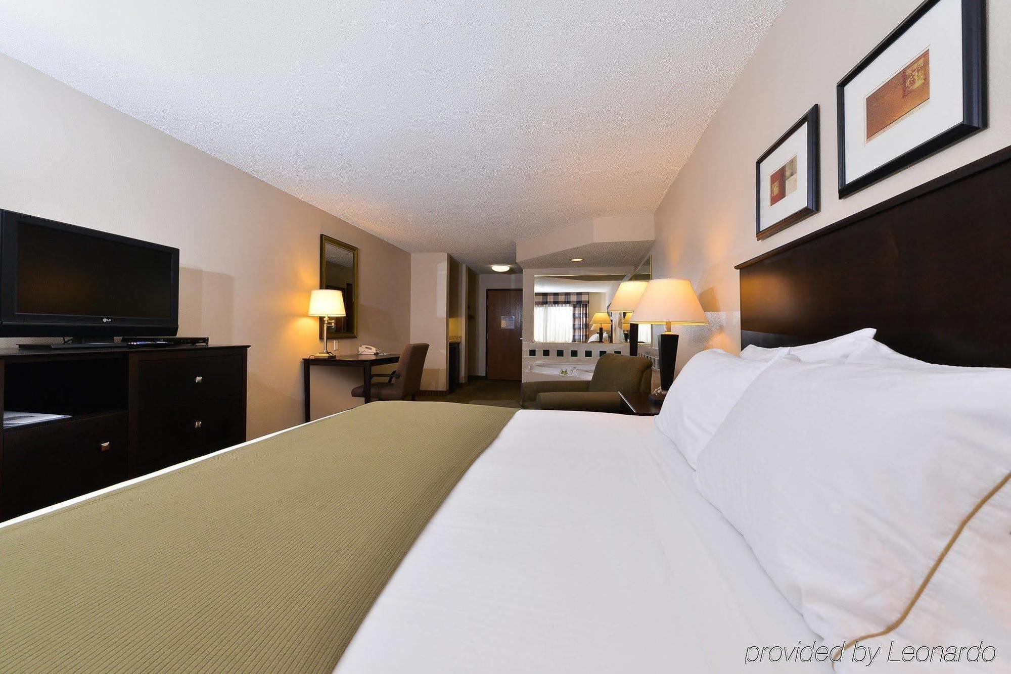 Holiday Inn Express Hotel And Suites Fort Worth/I-20 Extérieur photo